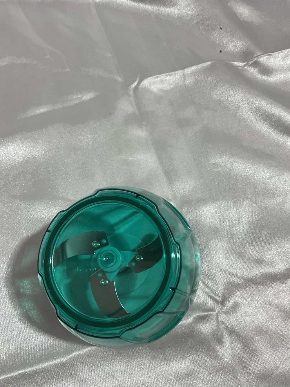 Airtight Salad Spinner with Teal Lid - Kitchen Food Prep Bowl